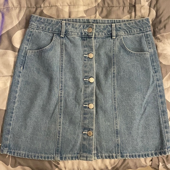 Denim skirt - Picture 1 of 3